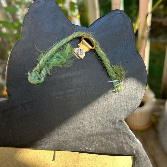 Whimsical Black and Gold Cat Mirror Indonesia - Picture 11 of 15